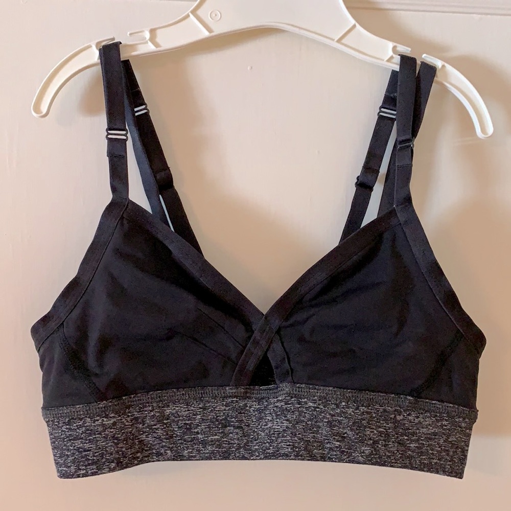 Lululemon bra